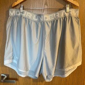 Under Armour Gray Athletic Shorts 3X
